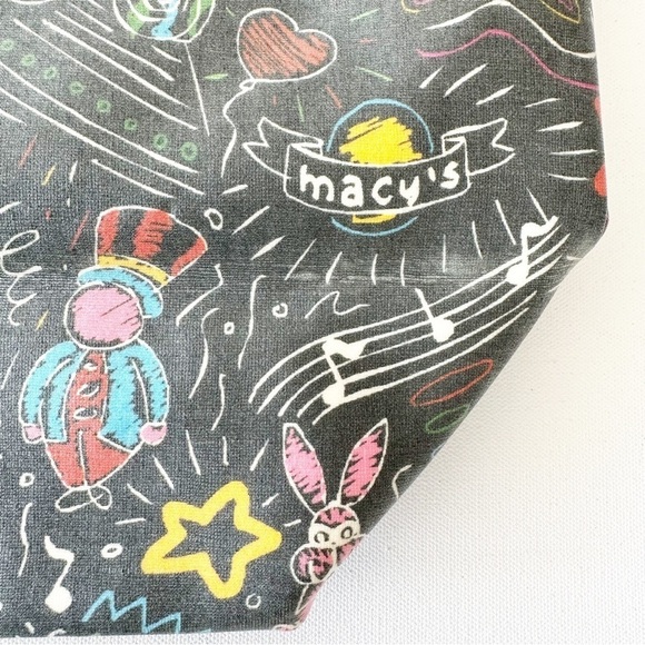 Dooney & Bourke Macy's Day Parade Black East West Large Tote/Shopper Bag - Picture 12 of 16